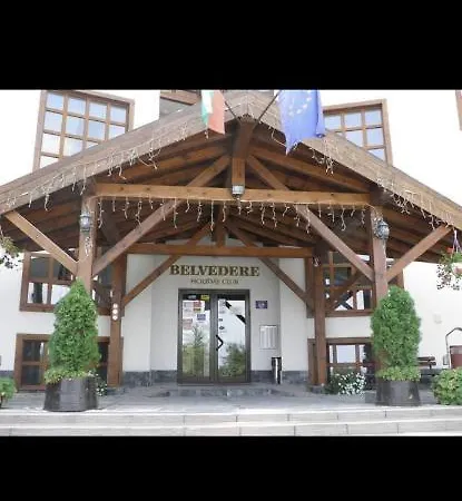 Апартамент At Belvedere *